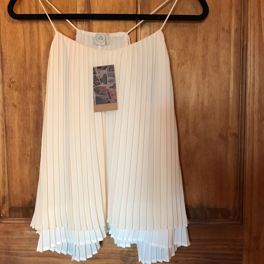 flowy rippled tank - GREAT FOR FUTURE BRIDES!